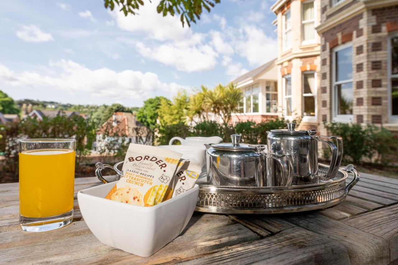 Summerhill Hotel Пейнтън Екстериор снимка
