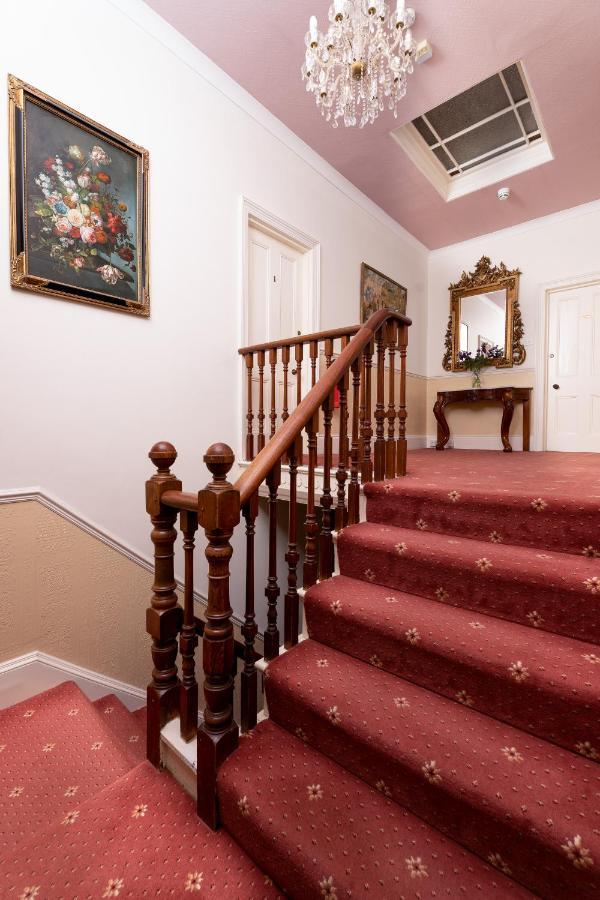 Summerhill Hotel Пейнтън Екстериор снимка