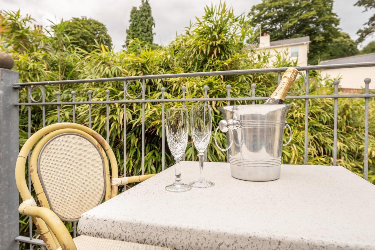 Summerhill Hotel Пейнтън Екстериор снимка