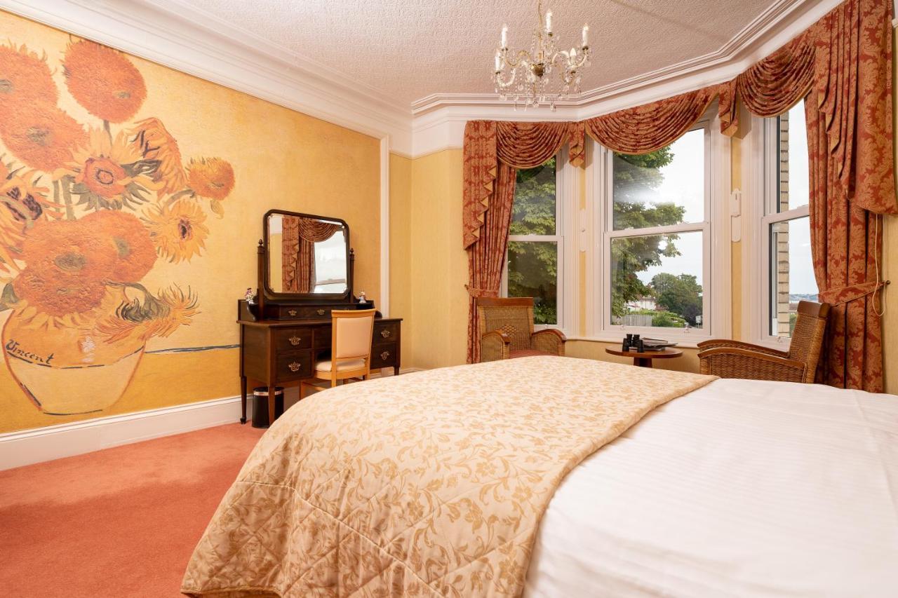 Summerhill Hotel Пейнтън Екстериор снимка