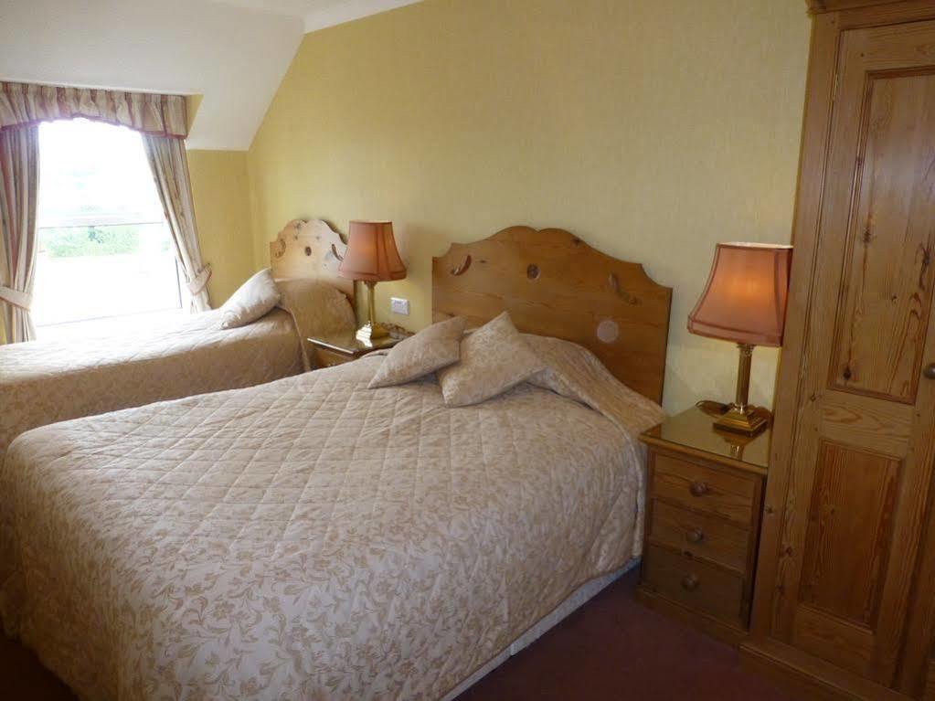 Summerhill Hotel Пейнтън Екстериор снимка