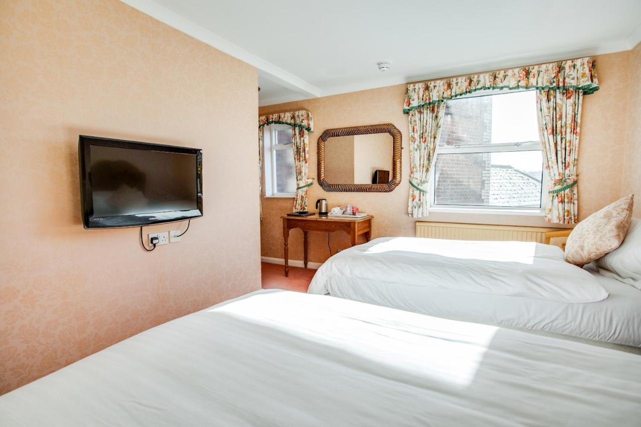 Summerhill Hotel Пейнтън Екстериор снимка
