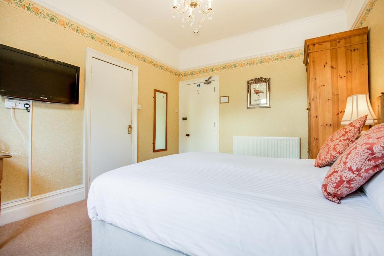 Summerhill Hotel Пейнтън Екстериор снимка